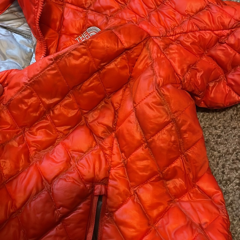 TNF Thermoball Jacket - Picture 6 of 6